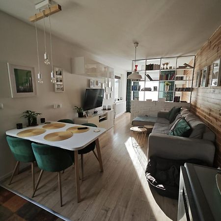 Апартаменты Apartament - Krasinskiego Клодзко Экстерьер фото