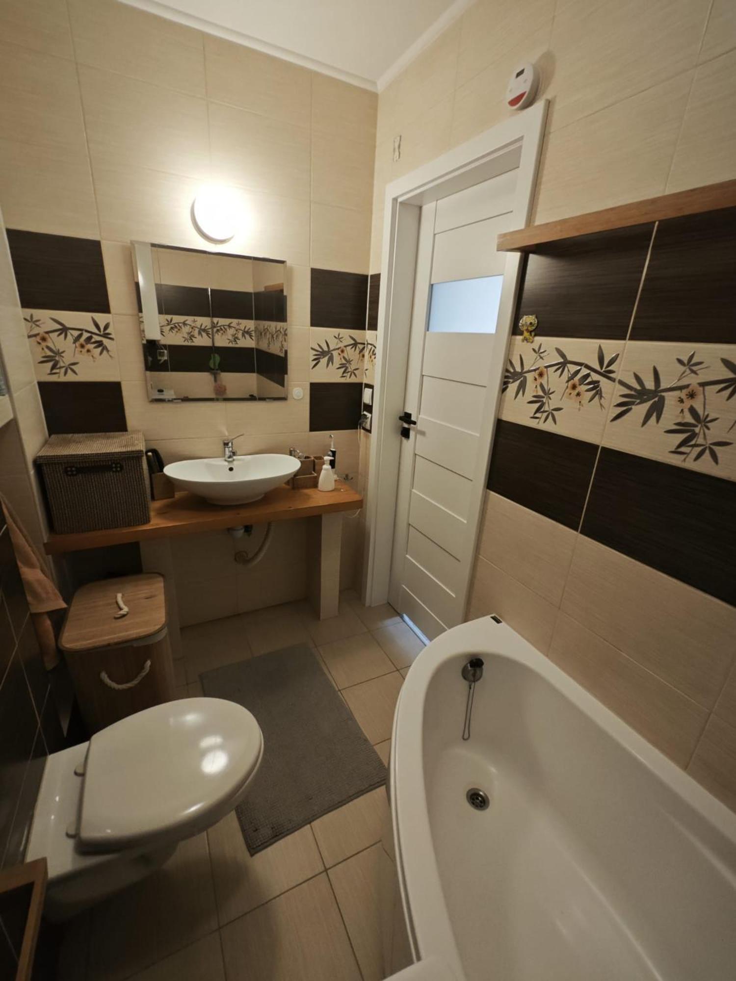Апартаменты Apartament - Krasinskiego Клодзко Экстерьер фото